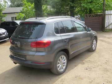 Volkswagen Tiguan - 4