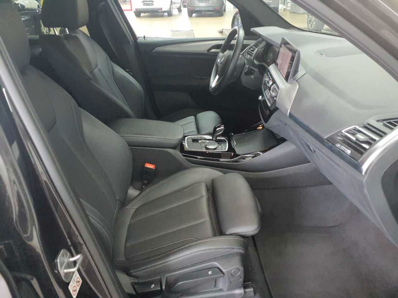 BMW X3 xDrive20d Aut. Navi Leder SHZ  foto 14
