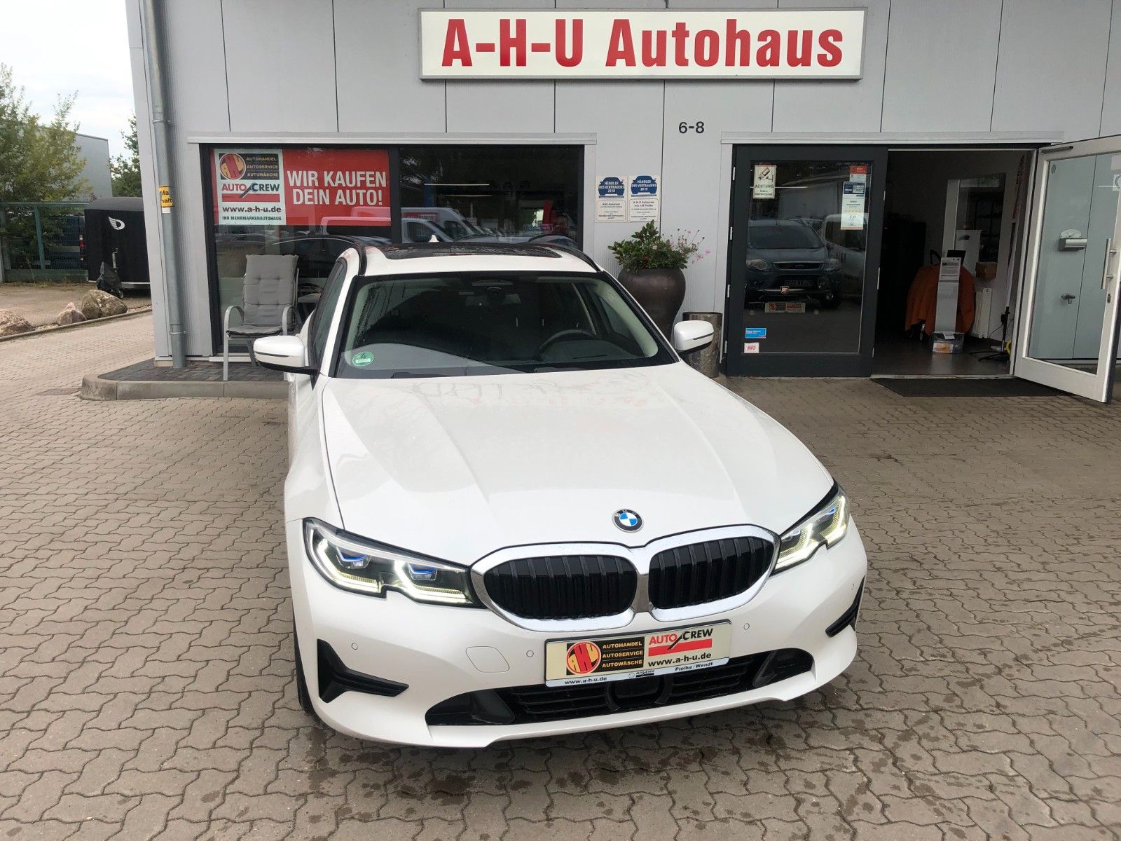 BMW 320 d Tourinf Advantage Panoramadach