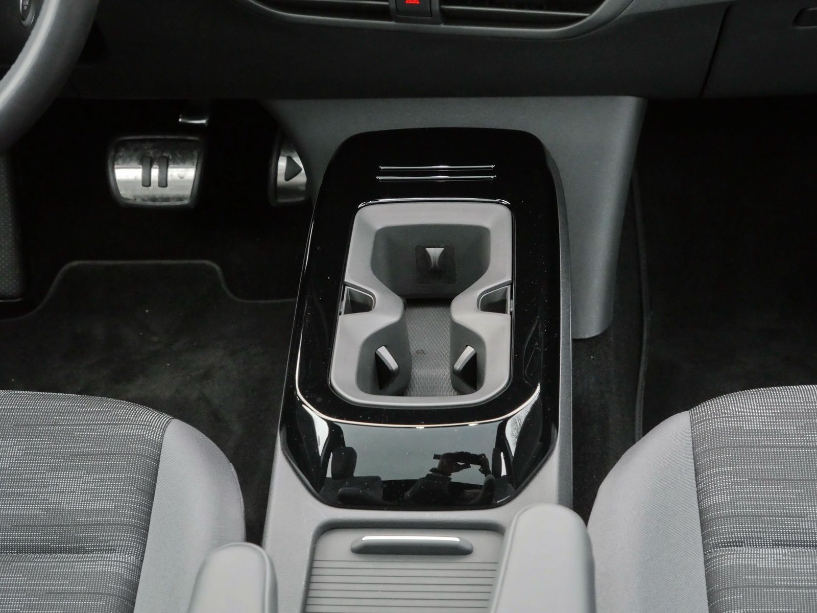 Volkswagen ID.4 Pro 4Motion*RFK*Matrix*DAB+*Panorama*Navi foto 7