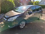 Opel Zum Verkauf steht ein Opel Meriva 4/5-Türer - Opel Meriva in Bielefeld