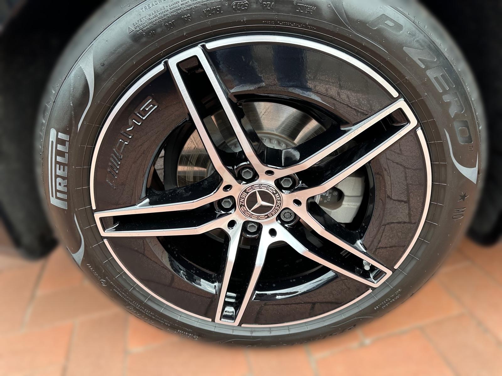 Mercedes-Benz E 220 d T +AMG+SHZ+Pano+Edi.+AHK+STH+W-Paket+ACC