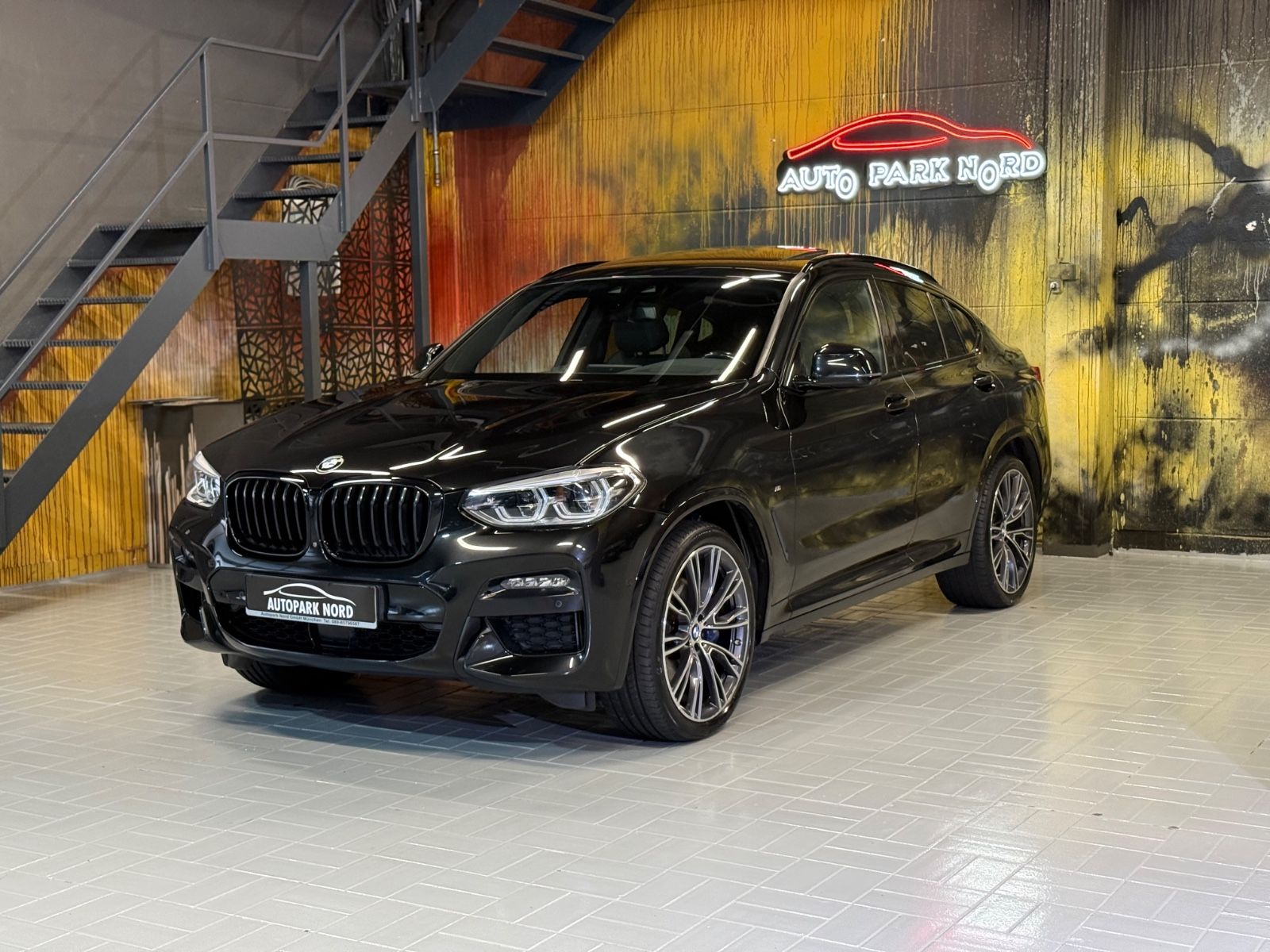 BMW X4 xDrive 30d M Sportpaket Aut. LED~PANO~HUD~21 foto 3