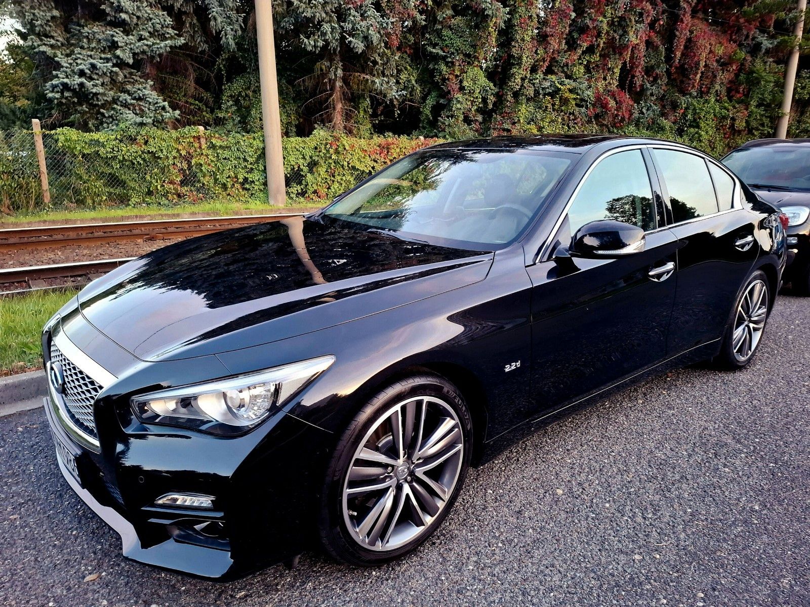 INFINITI Q50