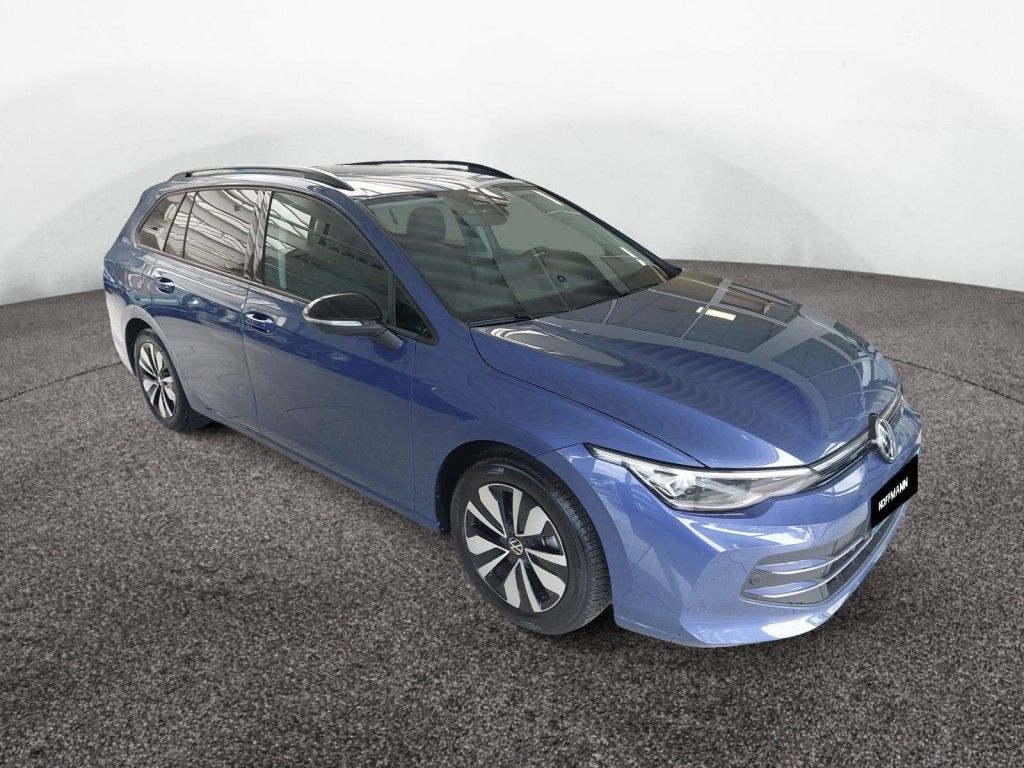 Fahrzeugabbildung Volkswagen Golf Variant 1.5 eTSI DSG Goal AHZV