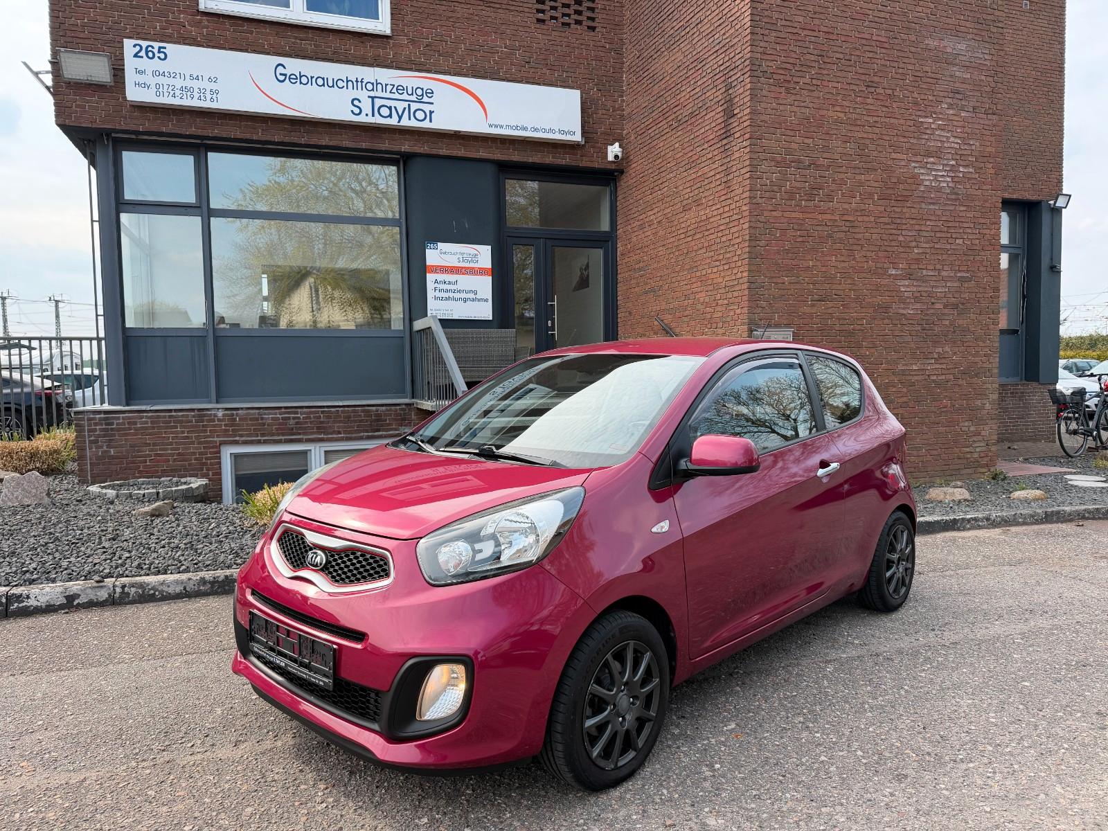 Kia Picanto FIFA World Cup Edition