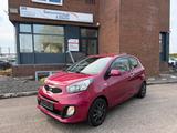 Kia Picanto FIFA World Cup Edition - Kia Picanto: Cup