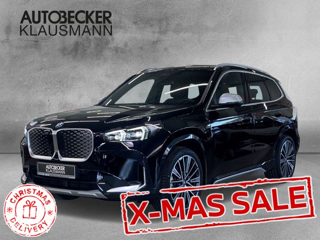 BMW iX1 eDrive20 xLine LMR 20'' Park-Assistent