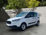 Ford Transit Courier/5 Sitzer/2x Schiebetür/Klima - weiße Ford Transit Courier