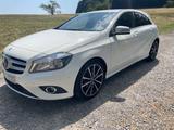 Mercedes-Benz A180 W176  - Mercedes-Benz A-Klasse W176
