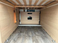 Sunlight CLIFF 600*140PS*BASIC Paket*90l Diesel*