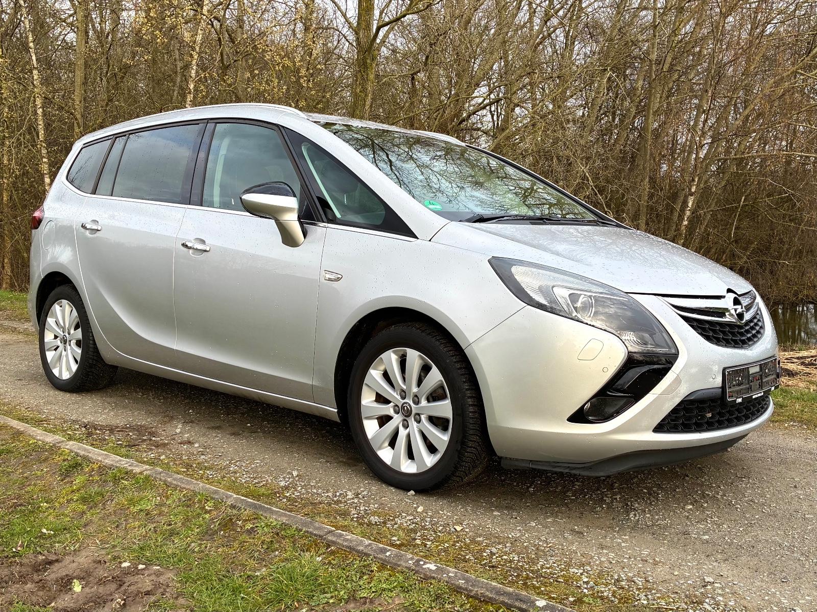 Opel Zafira-C Tourer 1.6 Innovation Tüv=07/27! 1Hand!