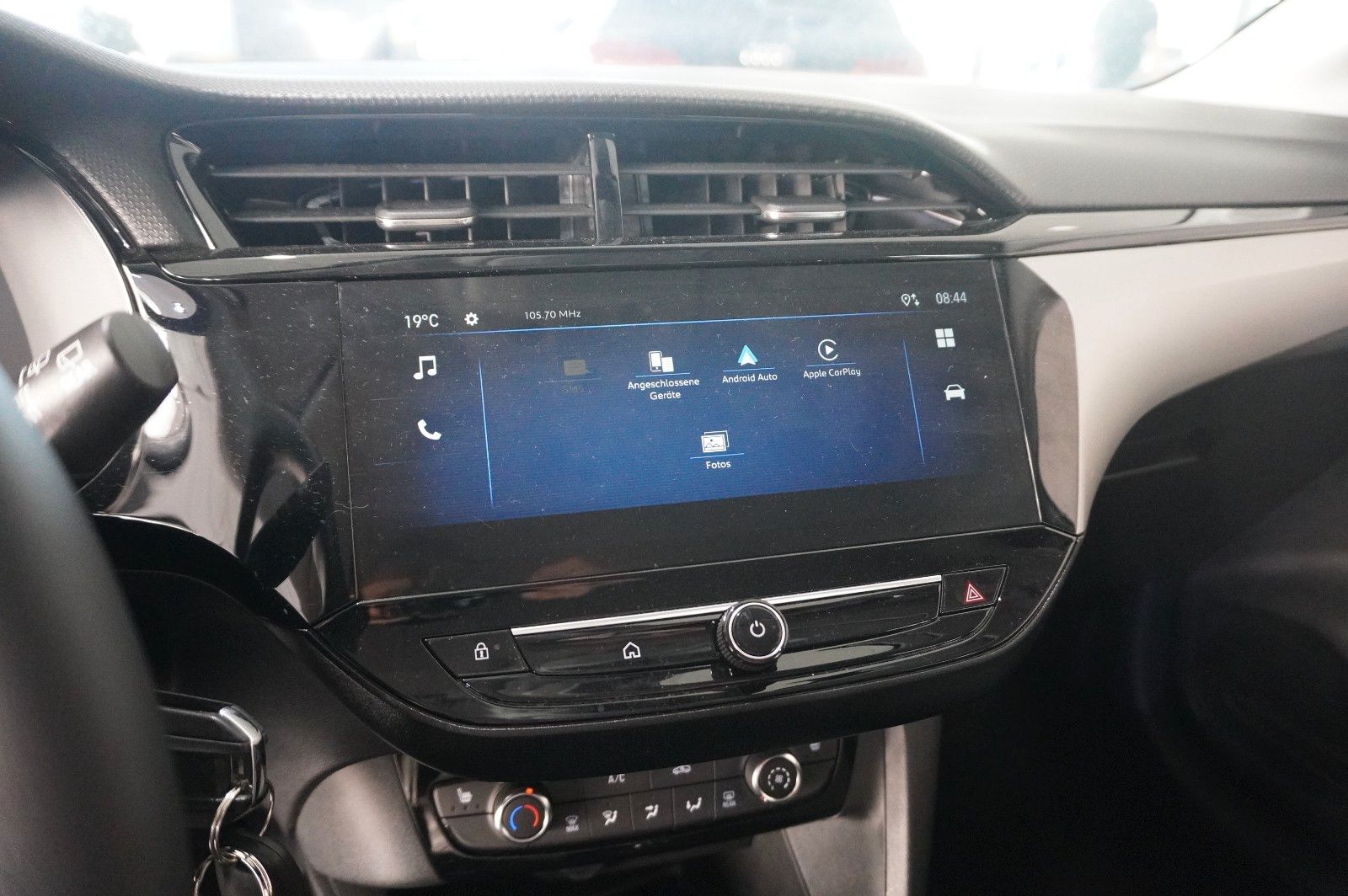 Fahrzeugabbildung Opel Corsa F 1.2 FACELIFT NAVI/LED/KAMERA/VIRTU./SHZ