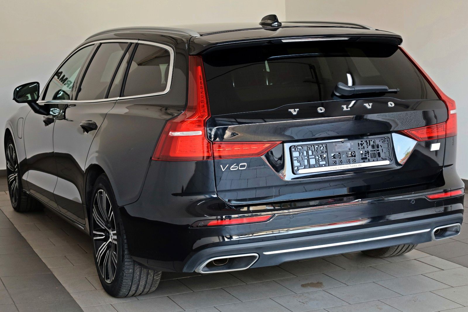 Fahrzeugabbildung Volvo V60 Inscription T6 AWD, Leder,Navi,LED,SH,Kamera