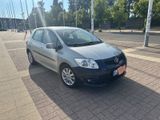 Toyota Auris 1.6-l-Dual-VVT-i silber TÜV 07/26 AHK - Toyota Auris in Berlin