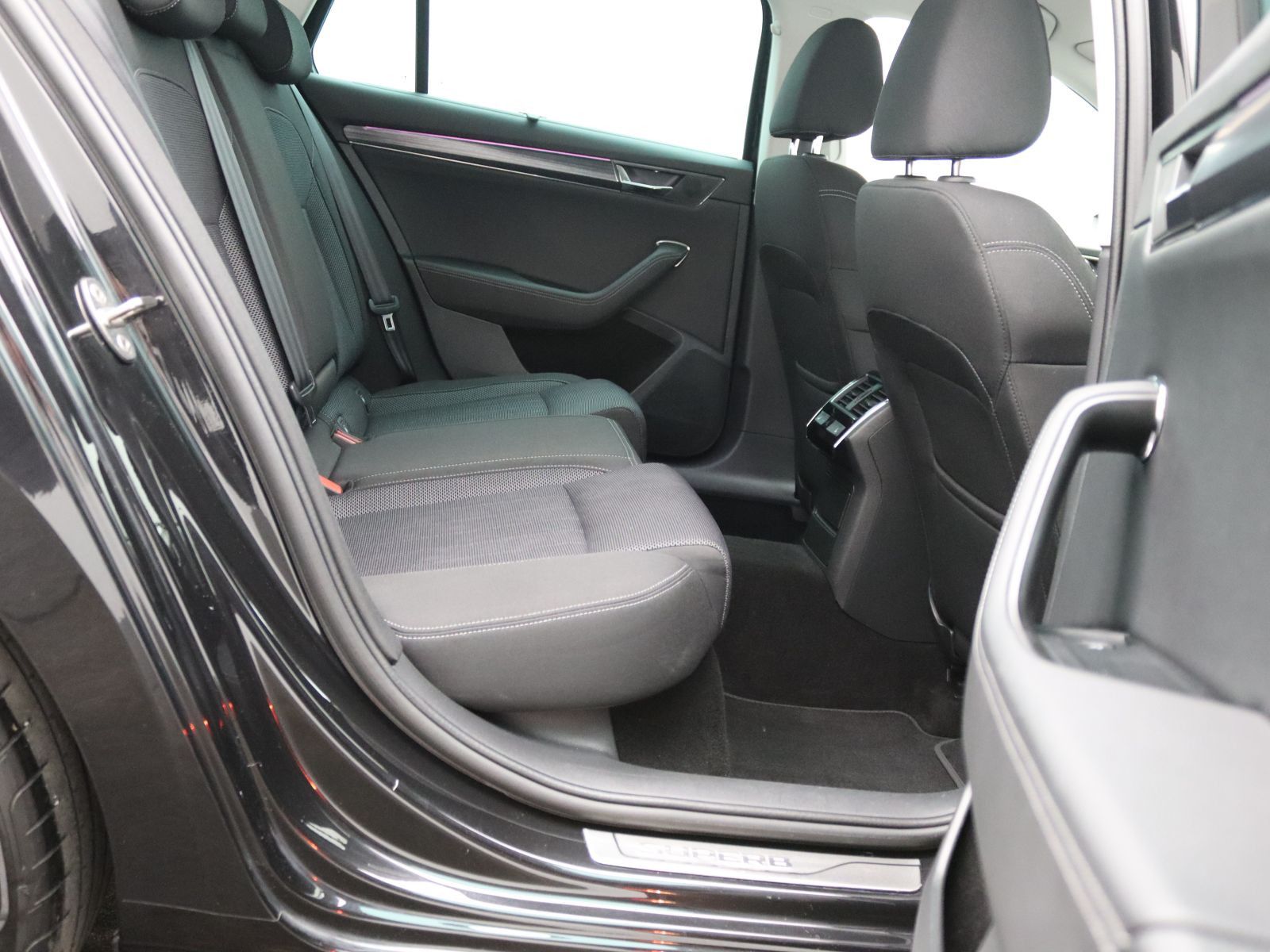 Skoda Superb - Bild 10