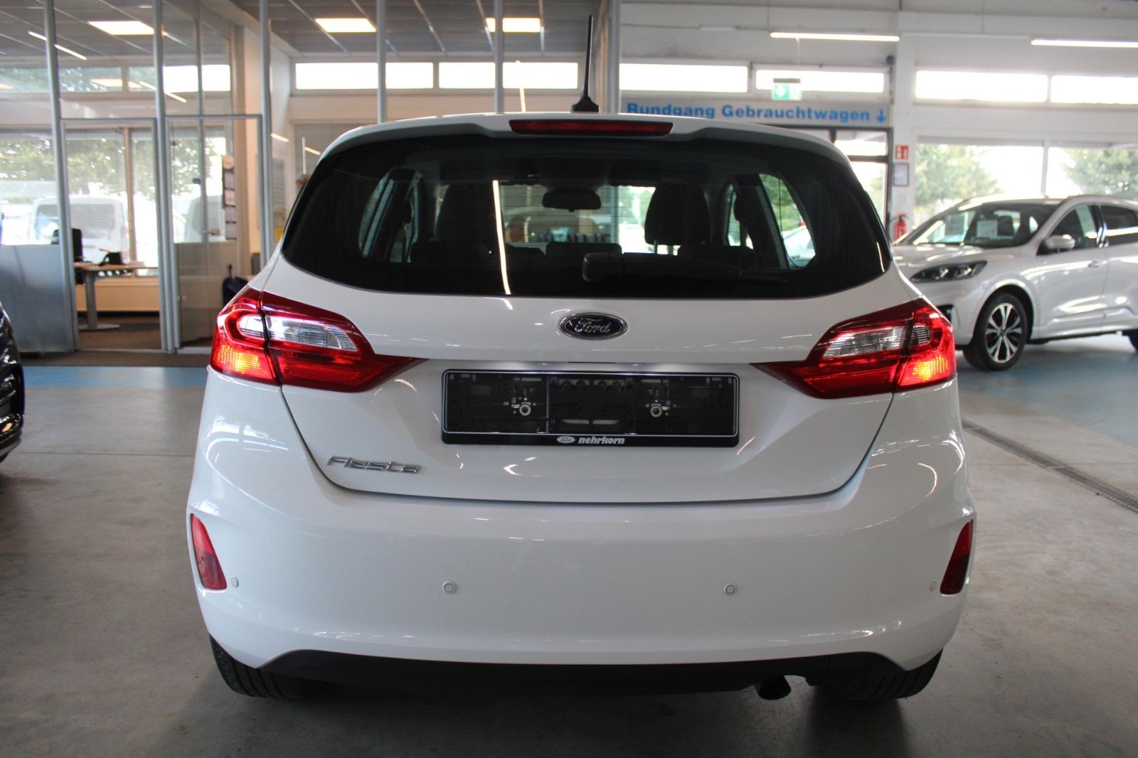 Fahrzeugabbildung Ford Fiesta 1,5 TDCi Cool & Connect 5-trg NAVI LED