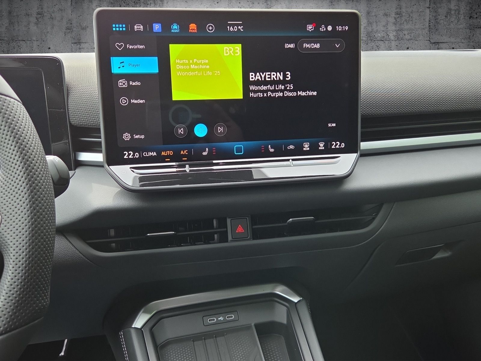 T-Roc neu R-Line 1.5 eTSI OPF DSG RFK AHK