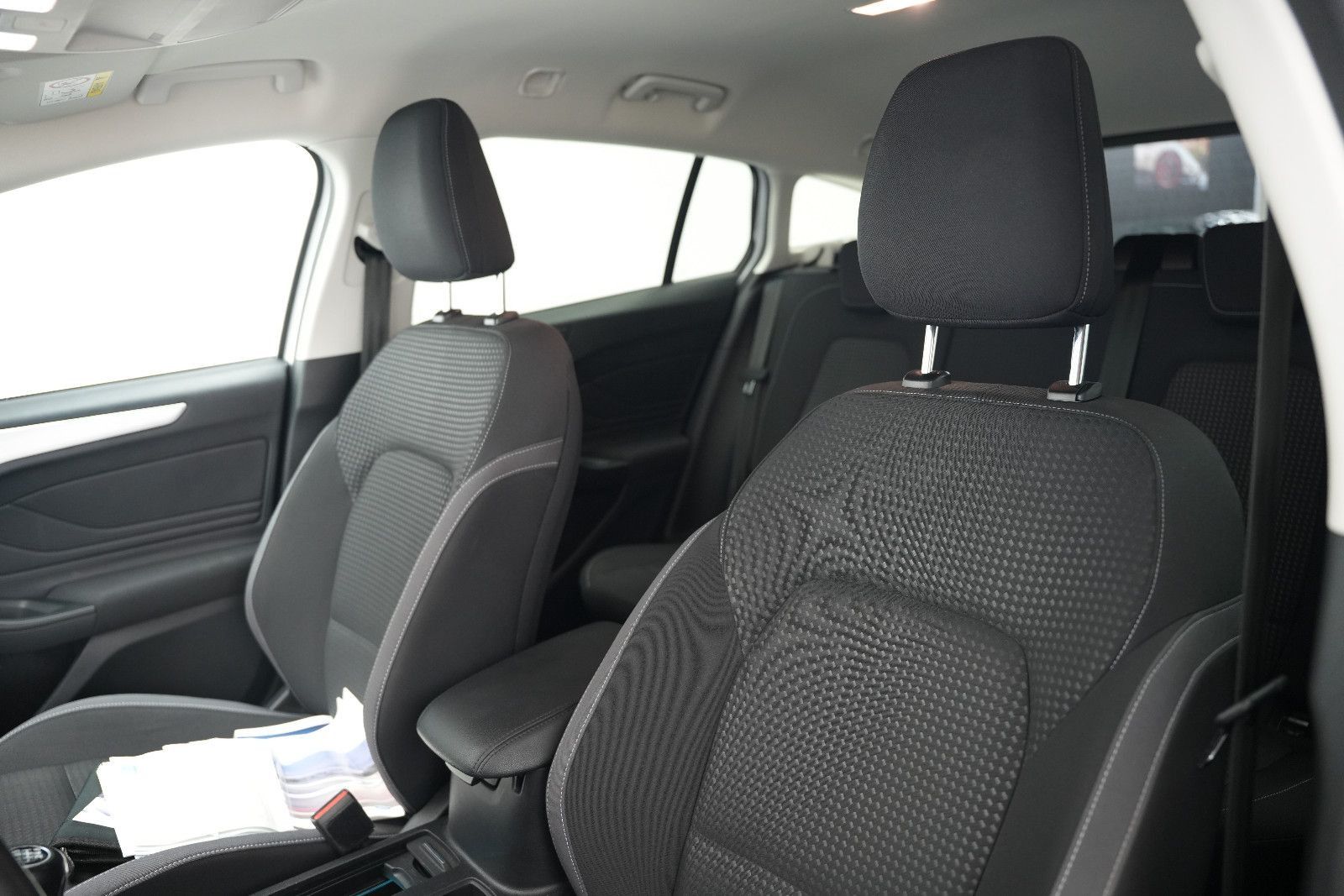 Fahrzeugabbildung Ford Focus Turnier Cool & Connect *Navi*SHZ*Klima*PDC