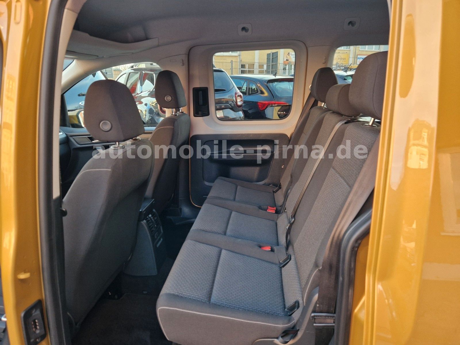 Caddy PKW 1.0 BMT Trendline (5-Si) SHZ/AHK +1.HD