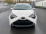 Toyota Aygo AYGO x-play club 1.Hand / Kamera/ Klima