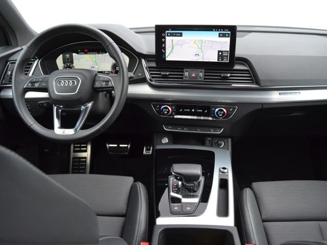 Q5 40 TDI 204 PS quattro S-tronic S line AHK/MAT