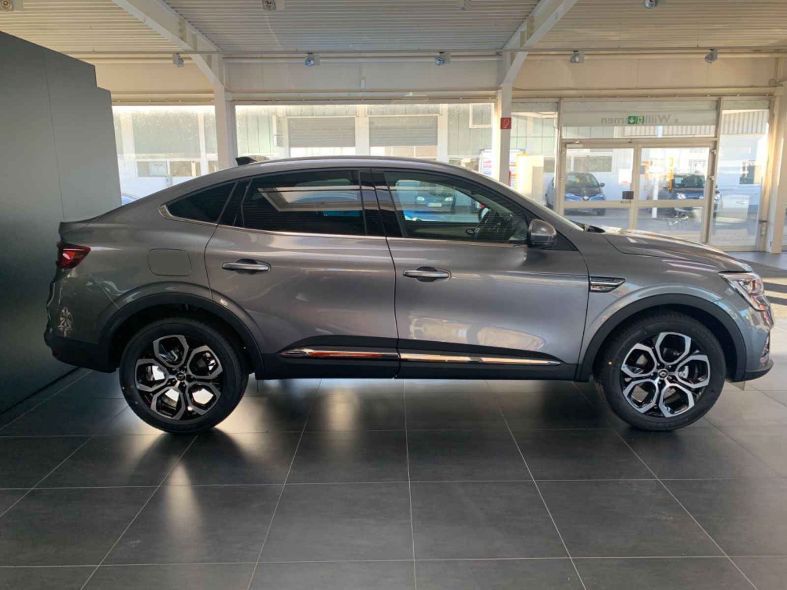 Fahrzeugabbildung Renault Arkana Techno