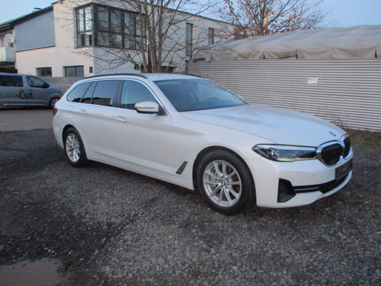 BMW 530 d xDrive Touring Mild-Hybrid