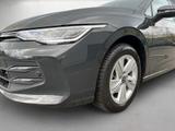 Volkswagen Golf VIII Lim. 1.5 eTSI DSG Life *Kamera*Navi* - Volkswagen Golf: Allradantrieb