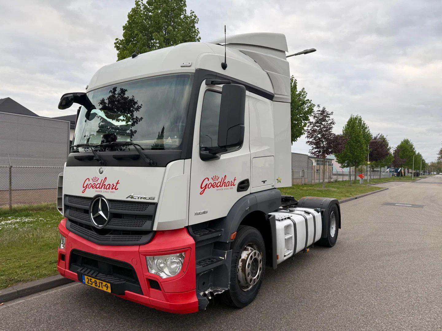 Mercedes-Benz Actros 1836