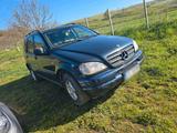Mercedes-Benz mercedes ml 270 automatic - gebrauchte Mercedes-Benz ML 270 aus dem Jahr 2002