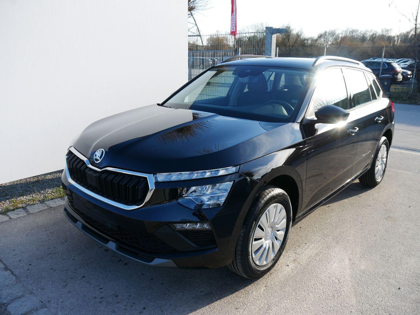 Skoda Kamiq Selection 1.5 TSI DSG*AHK-SCHWENKBAR*PDC-H imagem 2