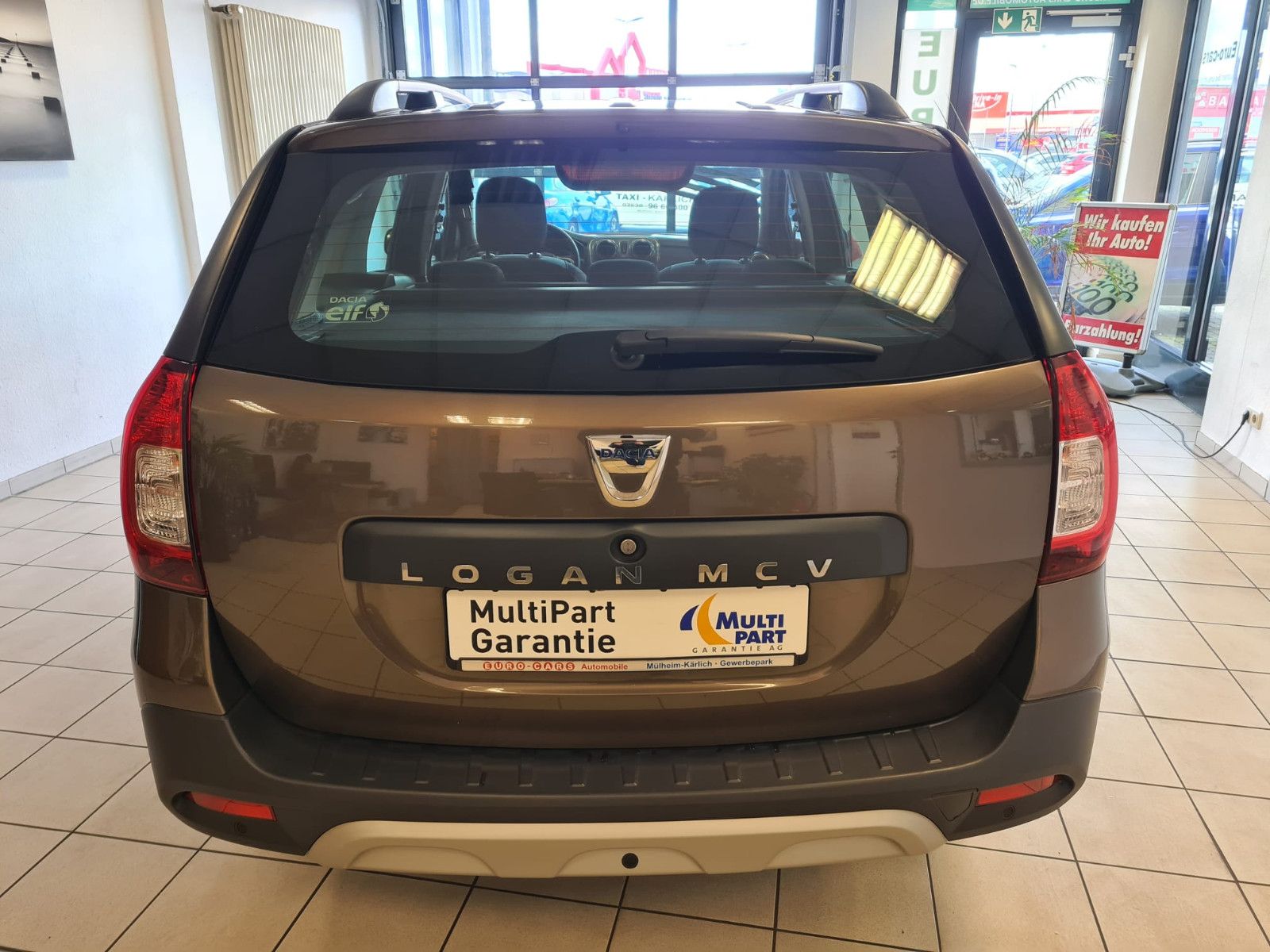 Fahrzeugabbildung Dacia Logan MCV II Kombi Stepway / KLIMA / NAVI