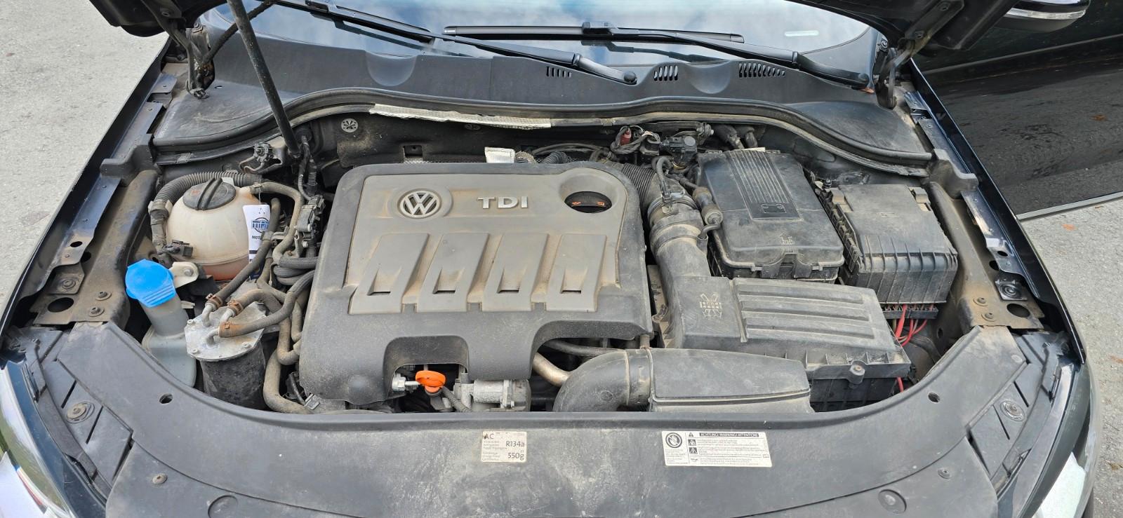 Volkswagen Passat 2012 — photo 12