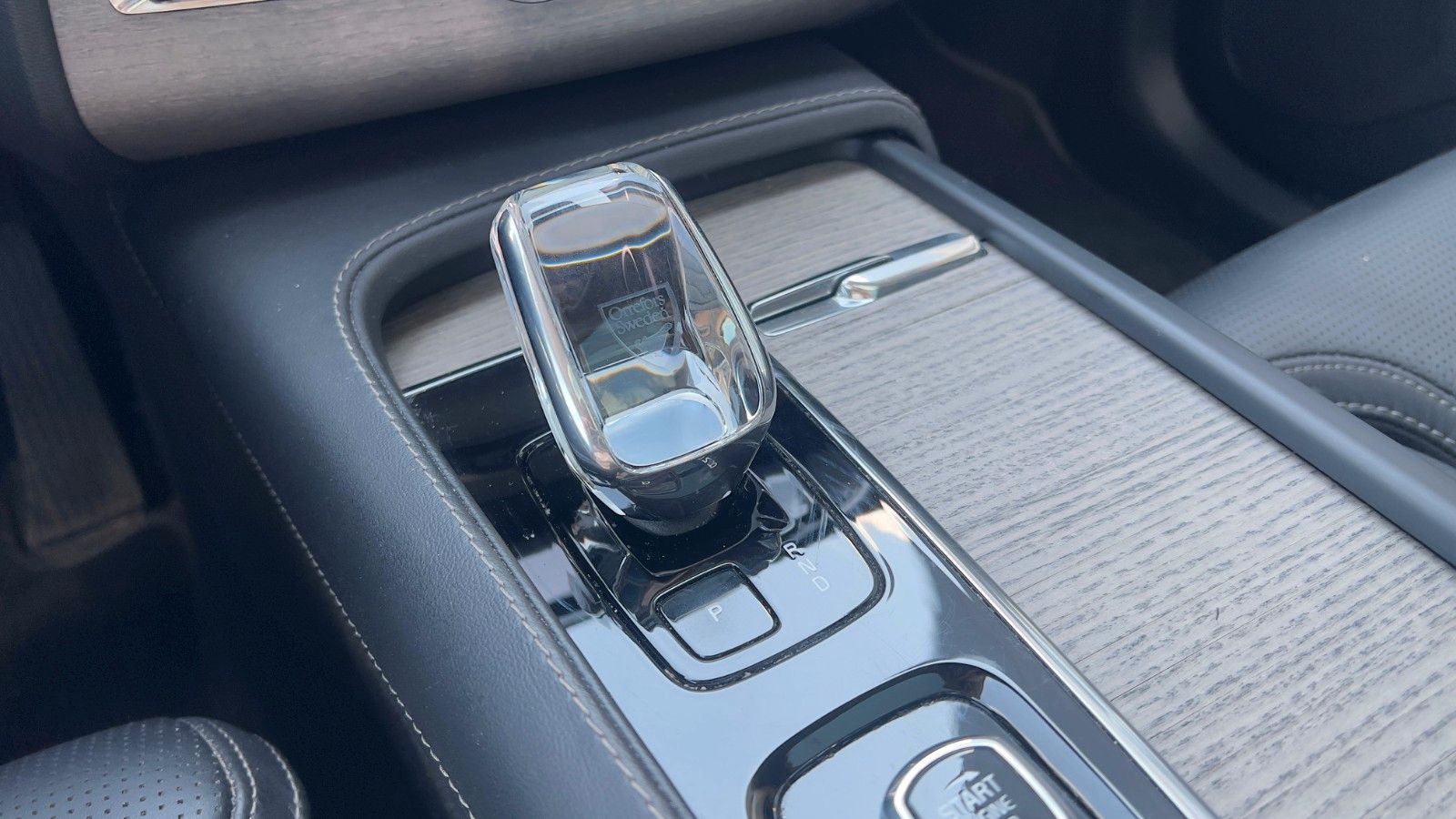 Fahrzeugabbildung Volvo XC90 B5 D AWD Ultimate Dark*B&W*HuD*LUFT*360*ACC