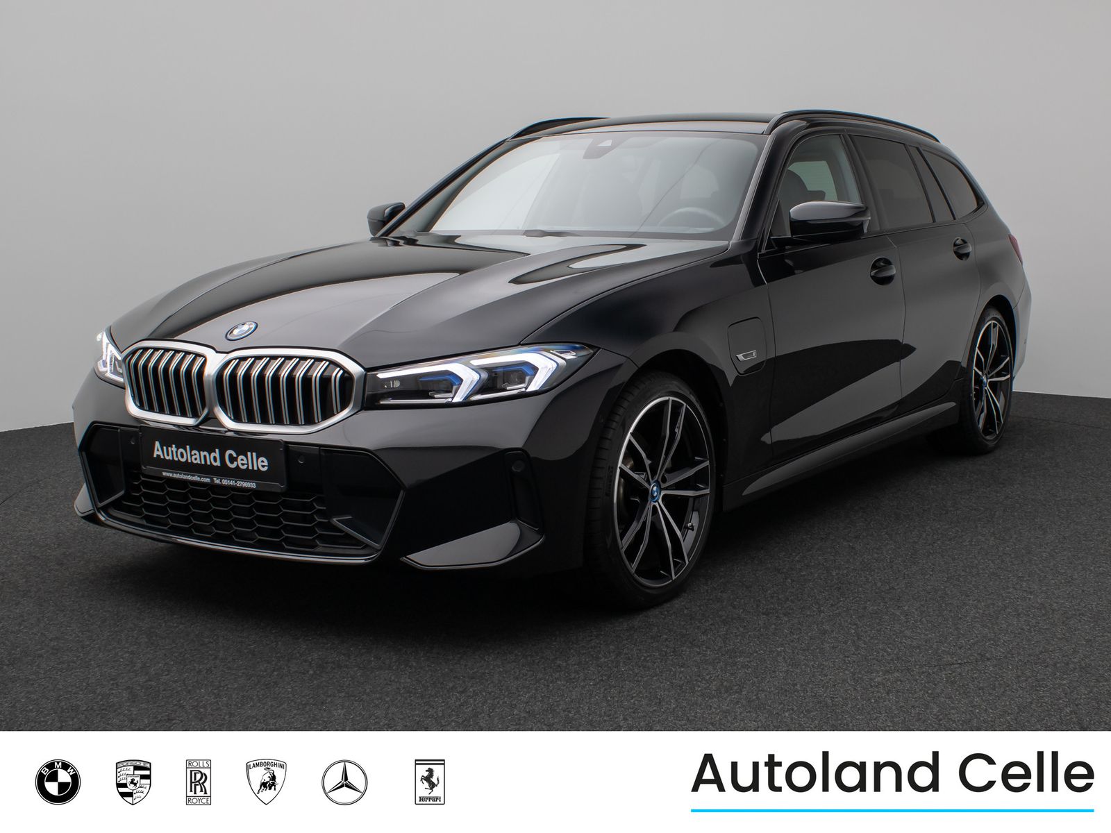 Fahrzeugabbildung BMW 330e M Sport Kamera DAB HiFi Lenkrhzg Alarm 19"