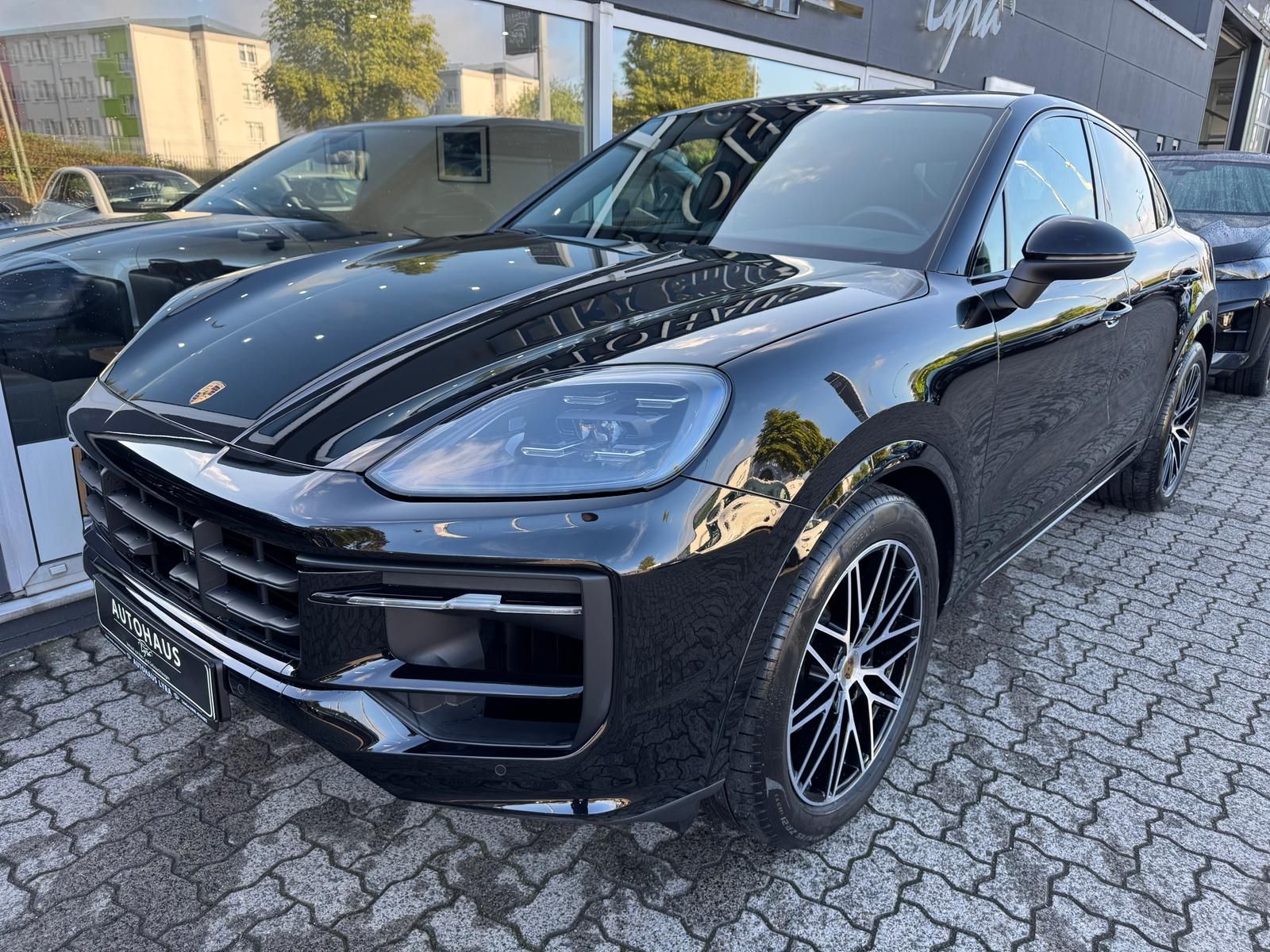 Porsche Cayenne Coupe*SPORT-DESIGN*PANO*BOSE*KAMERA*LUFT imagem 3