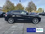 Alfa Romeo Stelvio 2.2 JTi Q4 TDM Lusso T Stelvio 2.2 JTDM  - Alfa Romeo Stelvio lusso mit Diesel-Antrieb