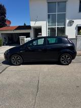 Fiat Punto 1.2 8V LOUNGE LOUNGE - Fiat Punto Gebrauchtwagen in München