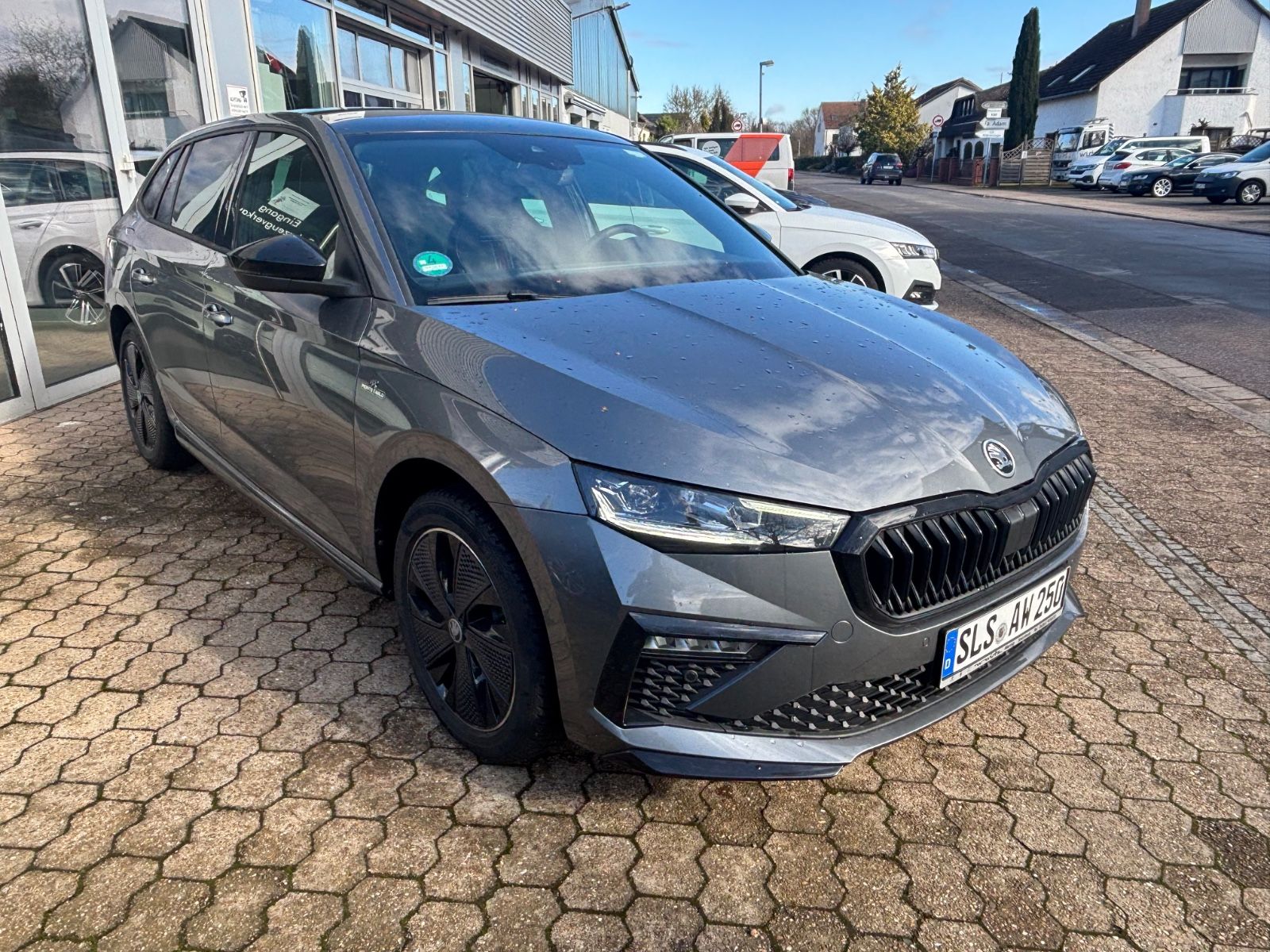 Fahrzeugabbildung SKODA Scala Monte Carlo PANO SHZ