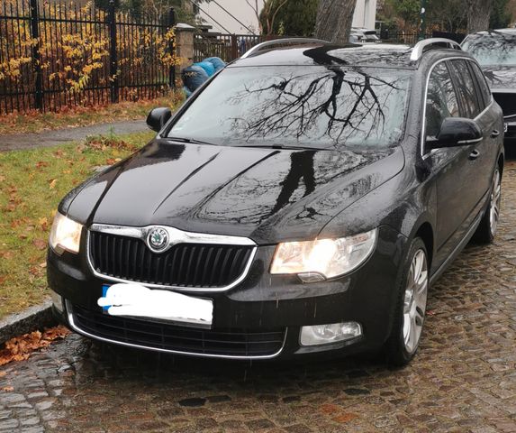 Skoda Superb 2.0 TDI DSG Combi