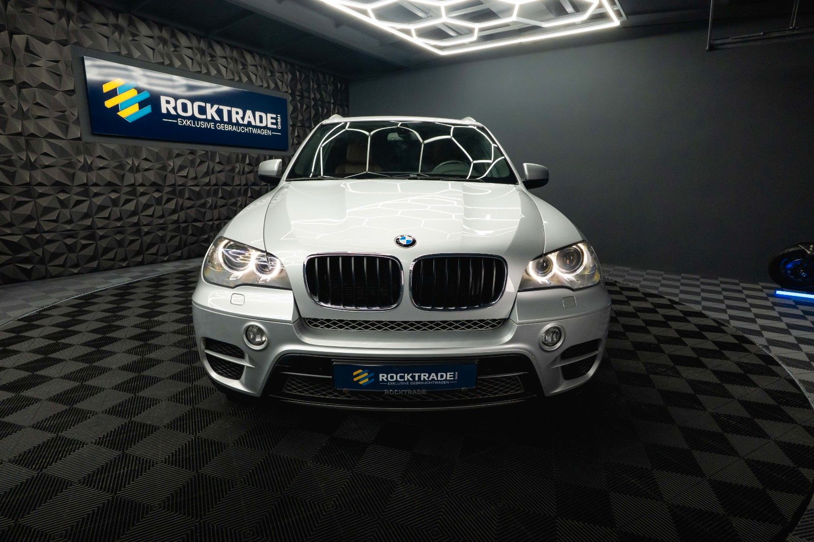 Fahrzeugabbildung BMW X5 xDrive 30d M Sport *TÜV NEU*Xenon*Facelift*