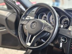 Fahrzeugabbildung Mercedes-Benz E 200 Lim. BlueTec ( COMAND/ SHZ/ LED/ PDC/ NAVI