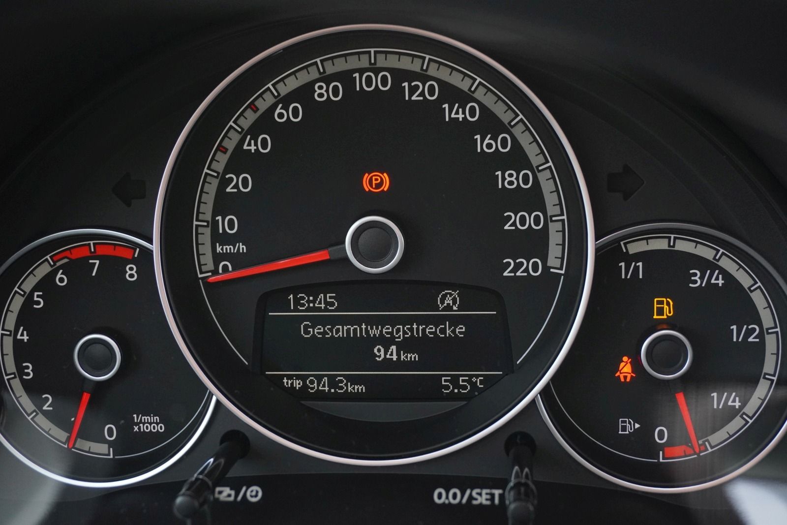 Fahrzeugabbildung Volkswagen up! 1,0 l 48 kW (65 PS) 5-Gang