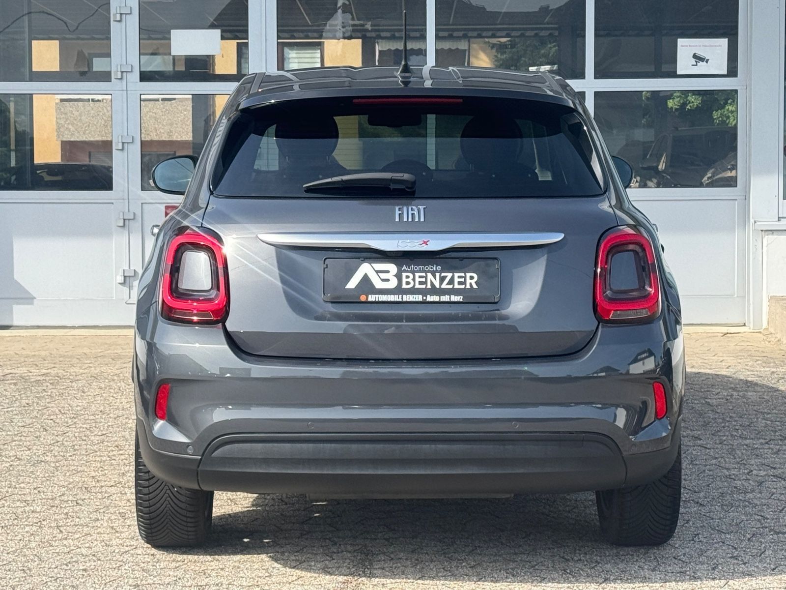 Fahrzeugabbildung Fiat 500X Lounge/LED/R-Cam/KlimaAuto/PDC/