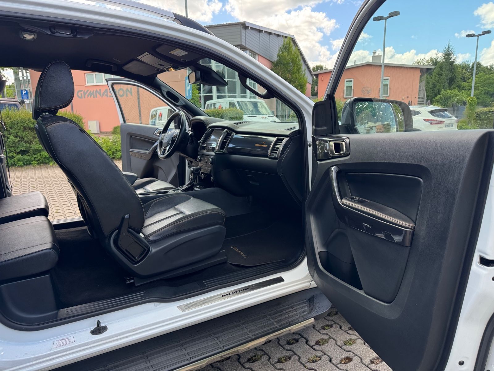 Ford Ranger Wildtrak Extrakabine 4x4 foto 20