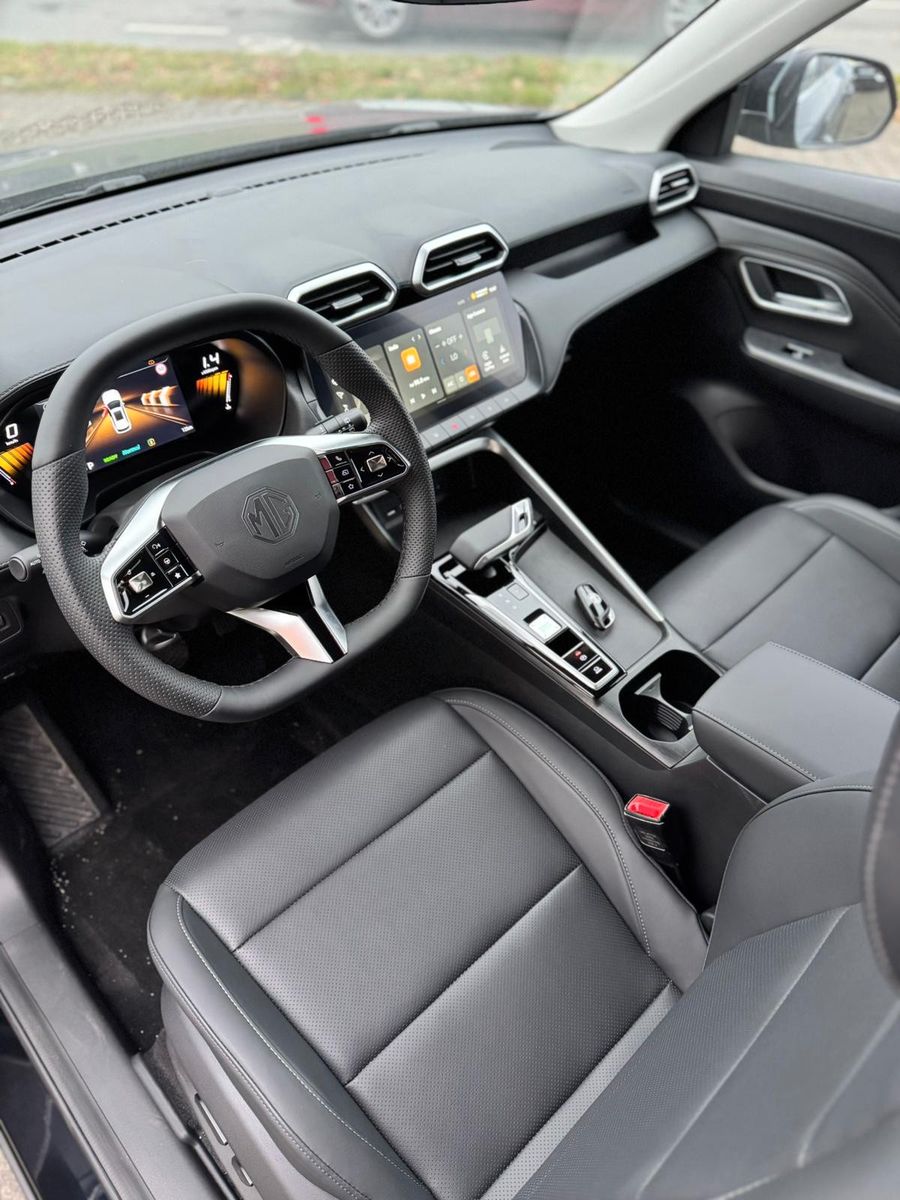 Fahrzeugabbildung MG ZS 1.5 Hybrid+ 145 kW Luxury