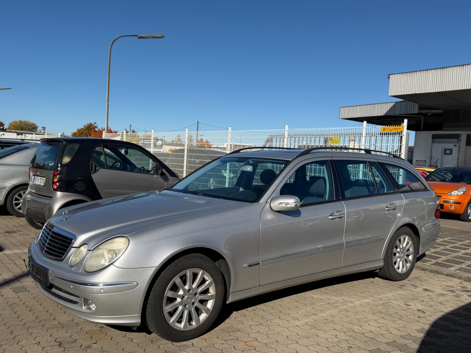 Mercedes-Benz E270 2005 — photo 7