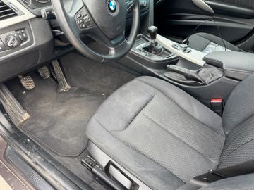 BMW 318 - 10