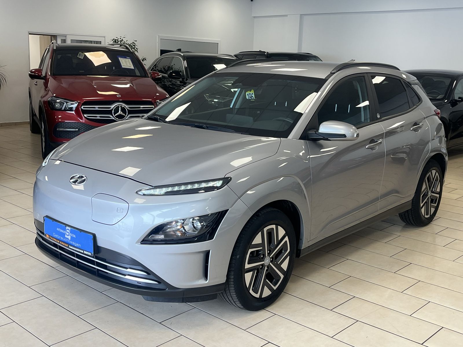 Hyundai Kona Edition 30+ Elektro Navi*W-Paket*ACC*KRELL*